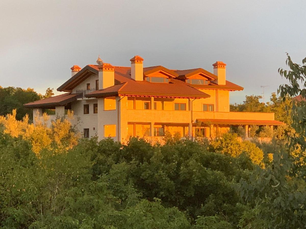 Residence Oliveto Mare Carso Sistiana Exterior foto