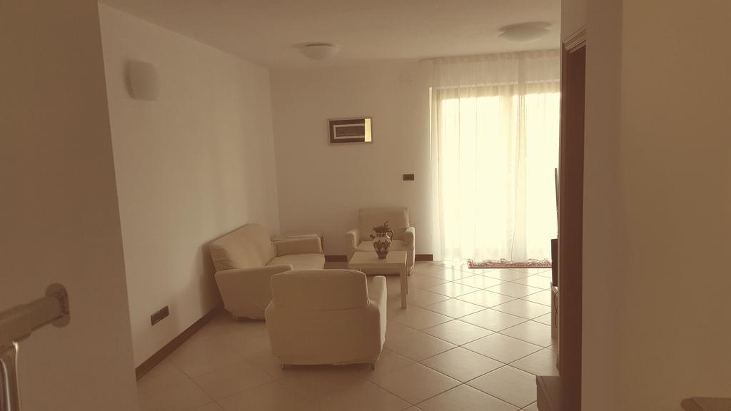 Residence Oliveto Mare Carso Sistiana Exterior foto