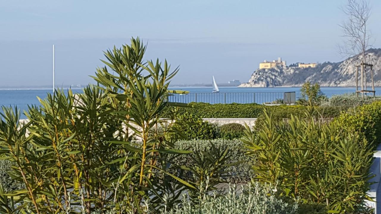 Residence Oliveto Mare Carso Sistiana Habitación foto